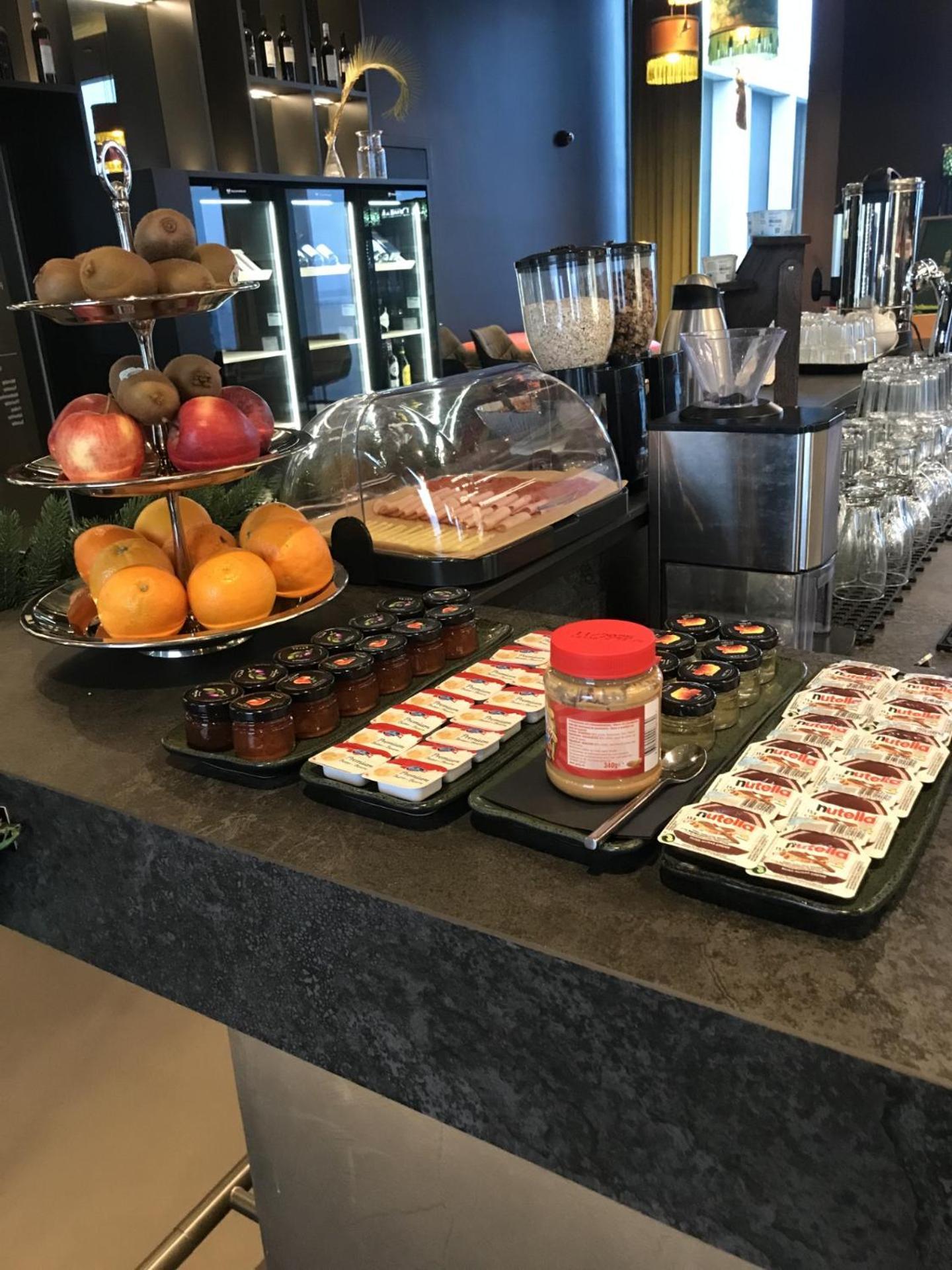 Visionapartments Militaerstrasse - Contactless Check-In Zürich Eksteriør bilde
